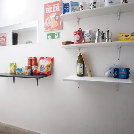 Corner Rome 433 Palermo