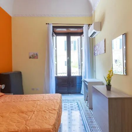 Corner Rome 433 בית הארחה *